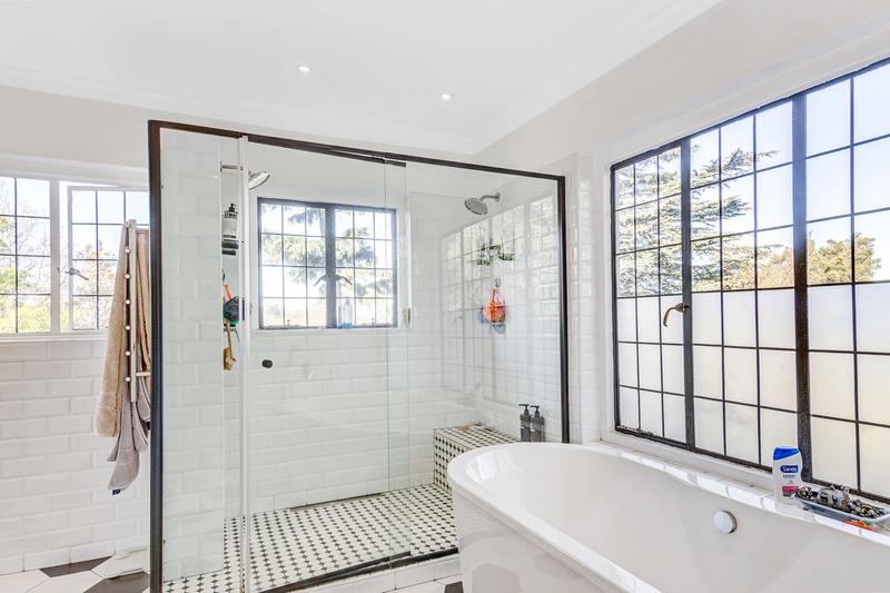 4 Bedroom Property for Sale in Observatory Gauteng