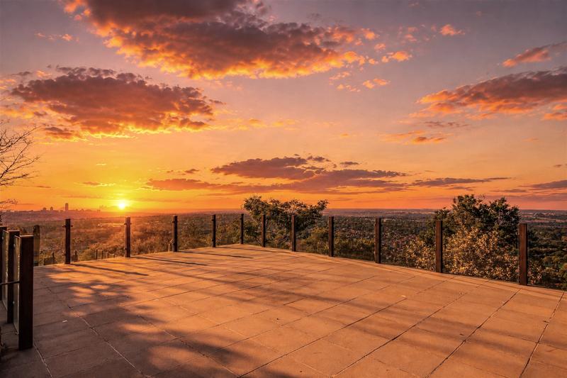 4 Bedroom Property for Sale in Observatory Gauteng