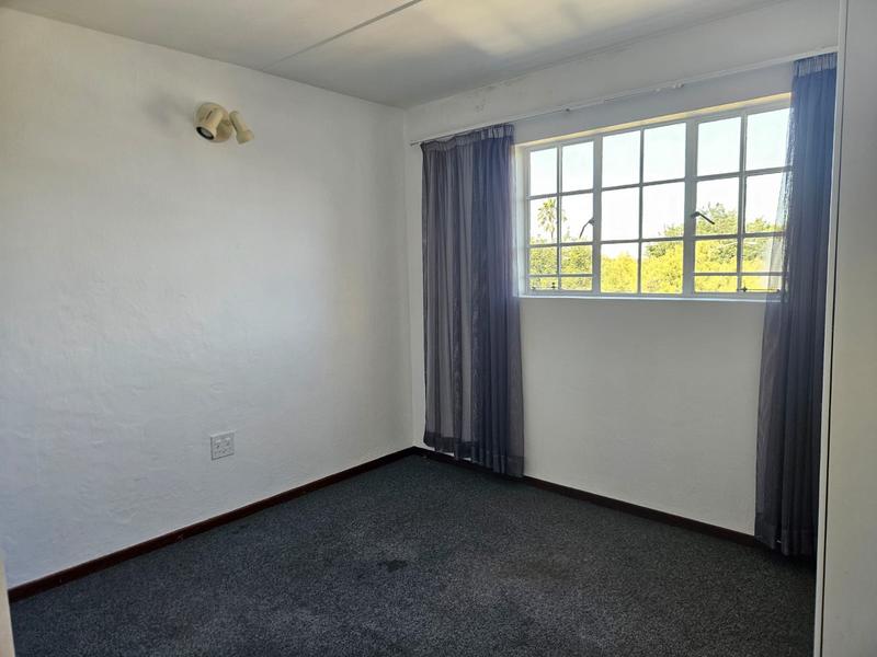 2 Bedroom Property for Sale in Elardus Park Gauteng