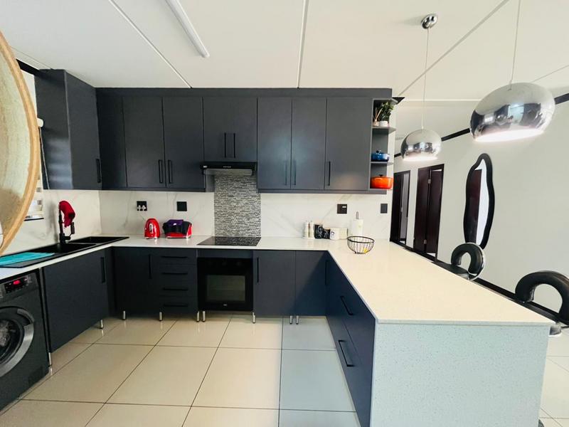 3 Bedroom Property for Sale in Carlswald Gauteng