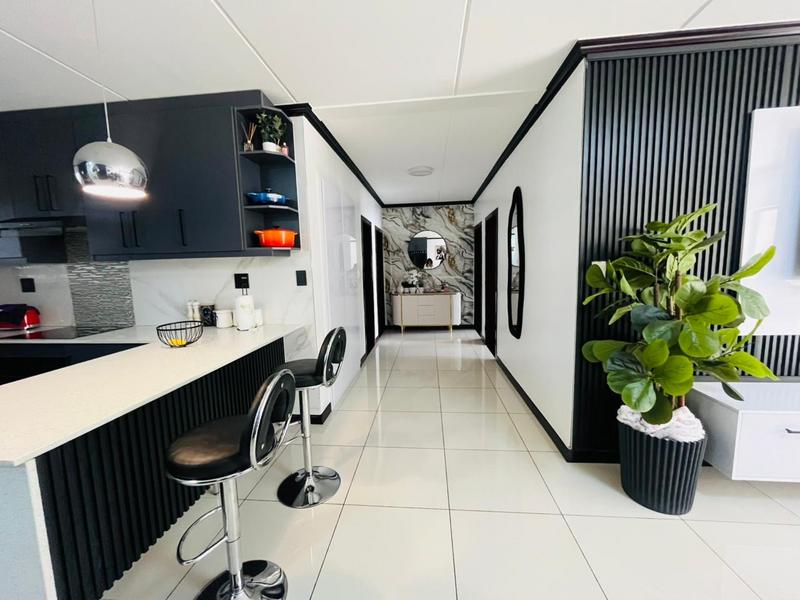 3 Bedroom Property for Sale in Carlswald Gauteng