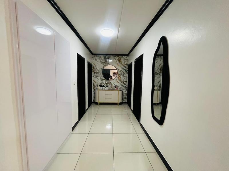 3 Bedroom Property for Sale in Carlswald Gauteng