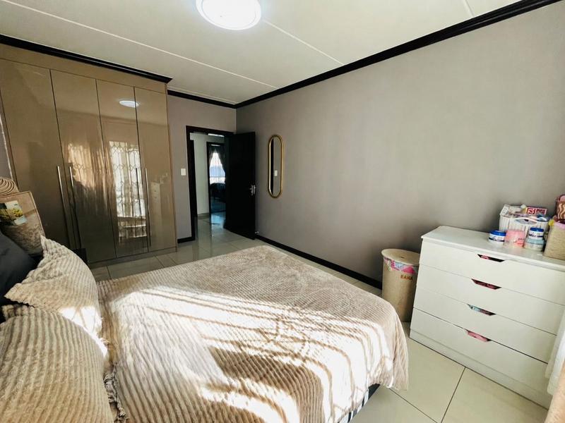 3 Bedroom Property for Sale in Carlswald Gauteng