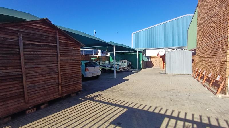 To Let Commercial Property for Rent in Hennopspark Gauteng
