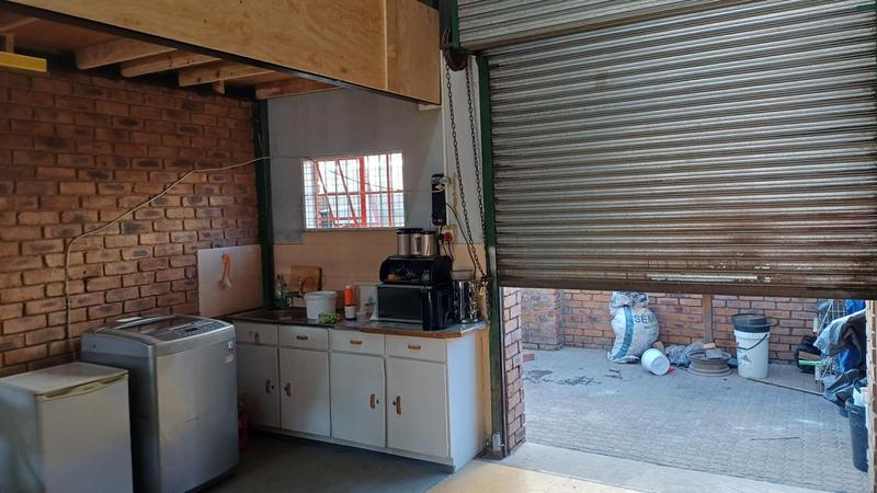 To Let Commercial Property for Rent in Hennopspark Gauteng