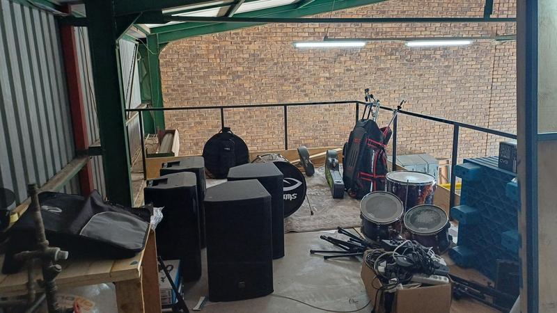 To Let Commercial Property for Rent in Hennopspark Gauteng