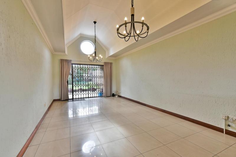 3 Bedroom Property for Sale in Oakdene Gauteng