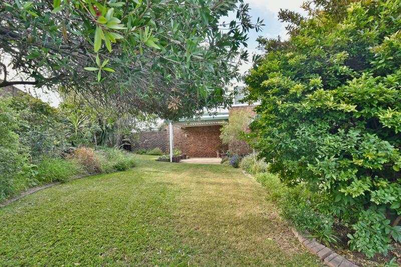 3 Bedroom Property for Sale in Oakdene Gauteng