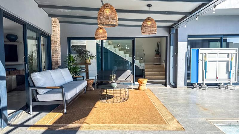 5 Bedroom Property for Sale in Midstream Heights Gauteng