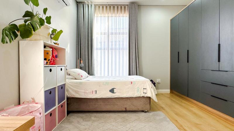 5 Bedroom Property for Sale in Midstream Heights Gauteng