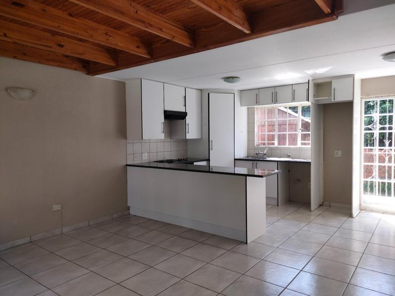To Let 1 Bedroom Property for Rent in Wilgeheuwel Gauteng