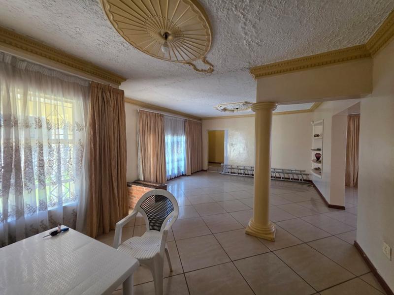6 Bedroom Property for Sale in Greenhills Gauteng
