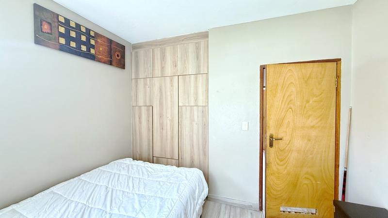 3 Bedroom Property for Sale in Noordwyk Gauteng