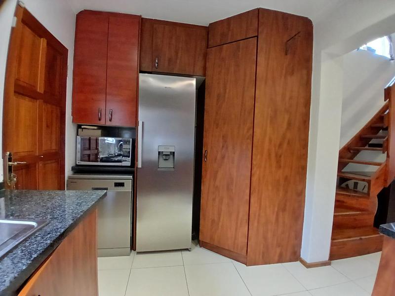 3 Bedroom Property for Sale in Honeydew Ridge Gauteng