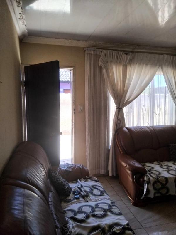 3 Bedroom Property for Sale in Moroka Gauteng