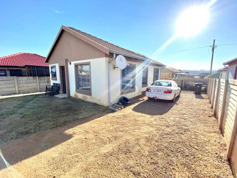3 Bedroom Property for Sale in Witpoortjie Gauteng