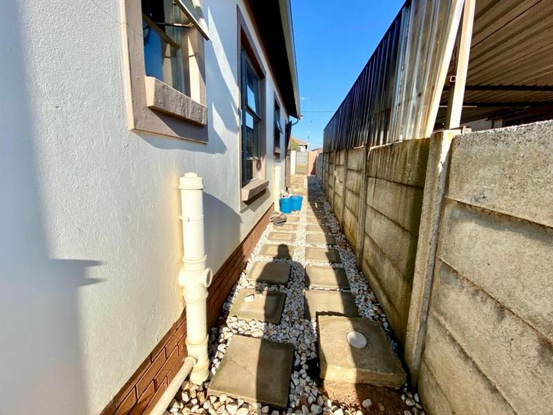 3 Bedroom Property for Sale in Witpoortjie Gauteng