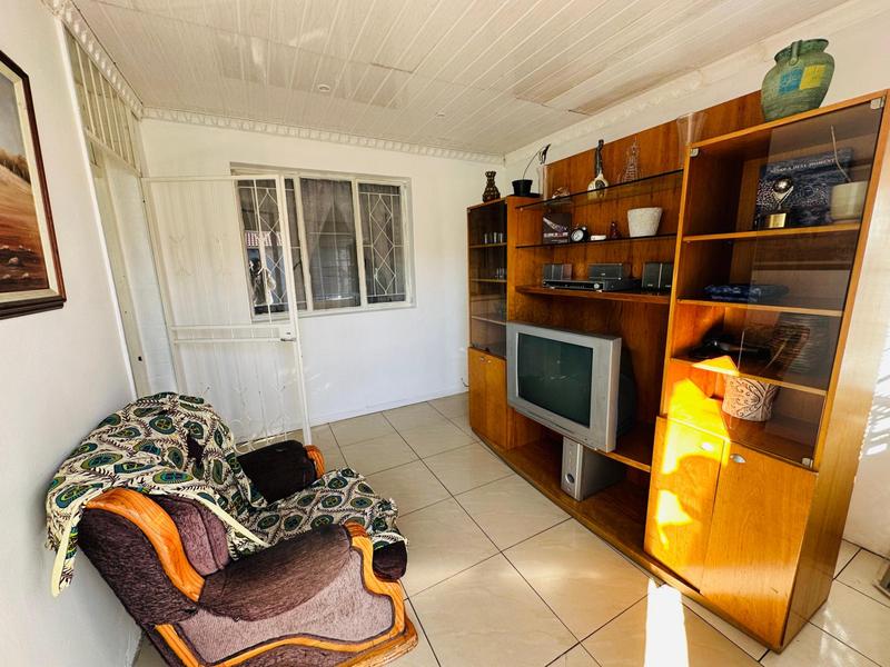 4 Bedroom Property for Sale in Malvern Gauteng