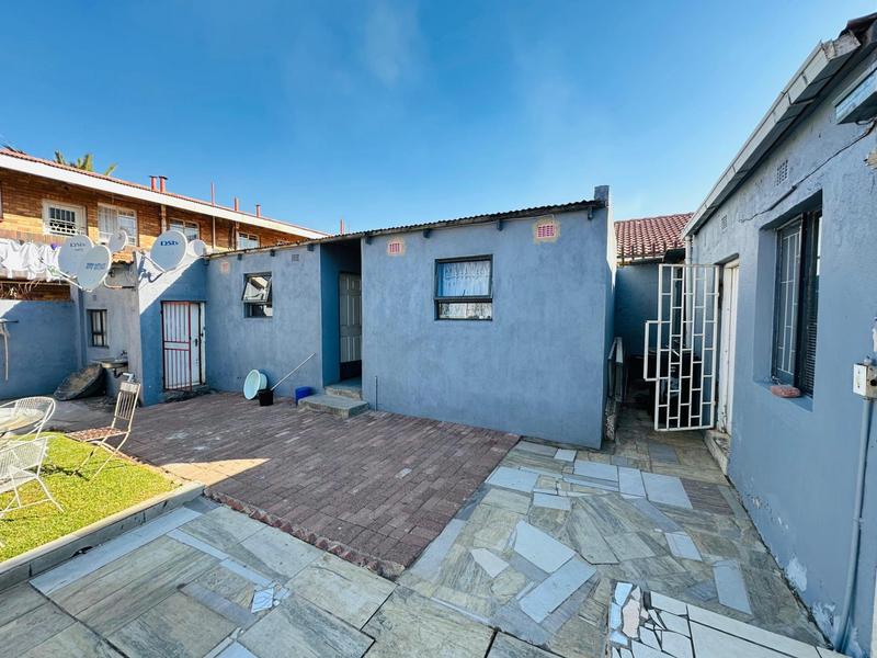 4 Bedroom Property for Sale in Malvern Gauteng