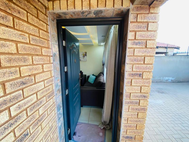 2 Bedroom Property for Sale in Vosloorus Ext 20 Gauteng