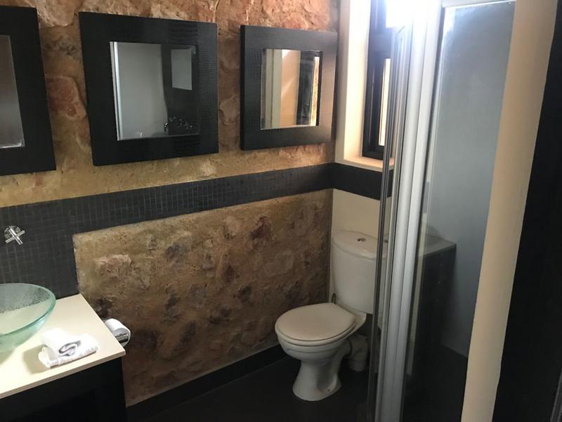 To Let 5 Bedroom Property for Rent in Houghton Gauteng