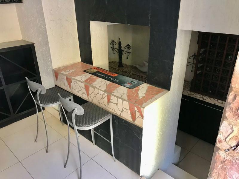 To Let 5 Bedroom Property for Rent in Houghton Gauteng