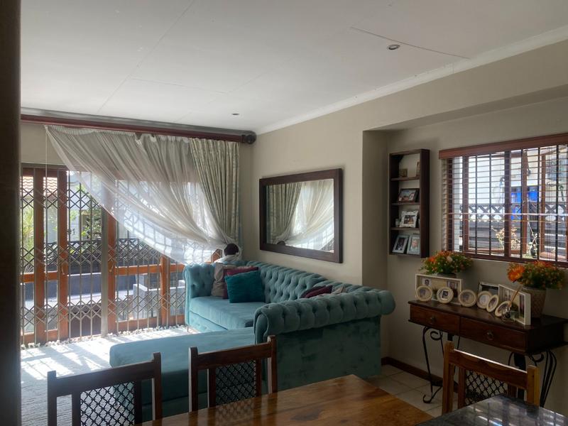 To Let 2 Bedroom Property for Rent in Paulshof Gauteng