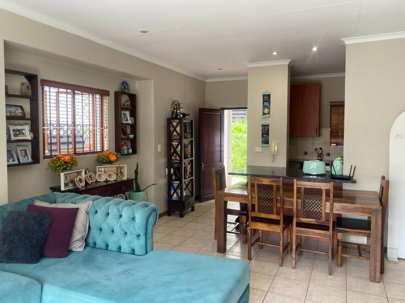 To Let 2 Bedroom Property for Rent in Paulshof Gauteng