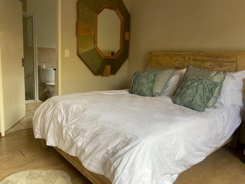 To Let 2 Bedroom Property for Rent in Paulshof Gauteng