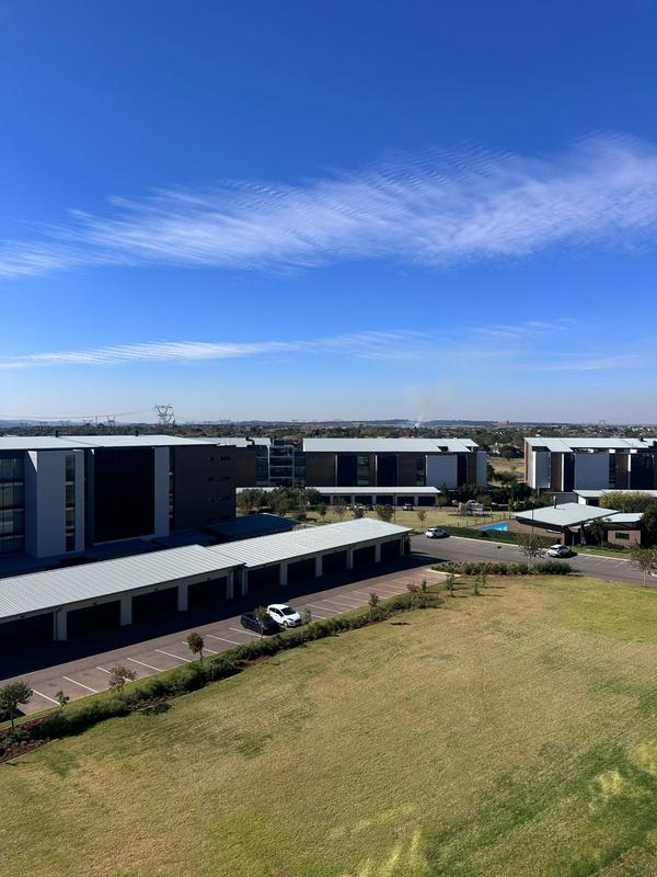 To Let 3 Bedroom Property for Rent in Midfield Estate Gauteng
