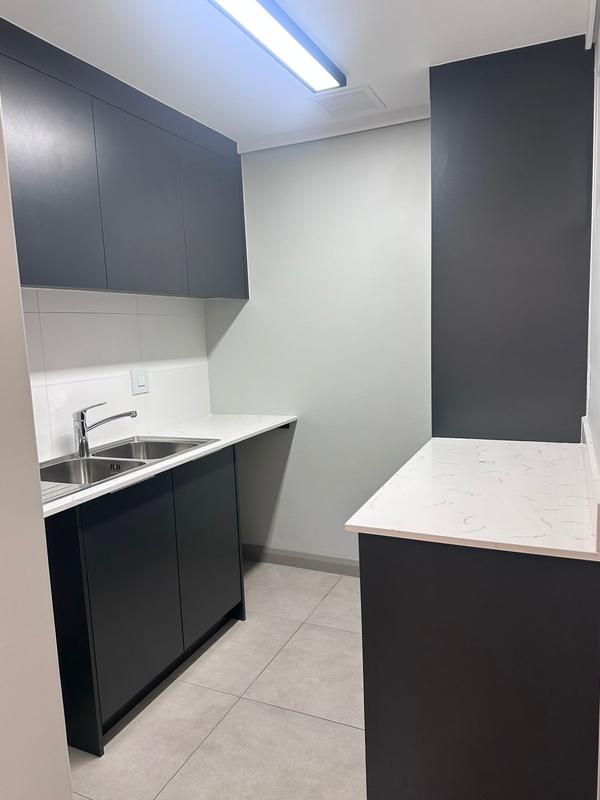 To Let 3 Bedroom Property for Rent in Midfield Estate Gauteng