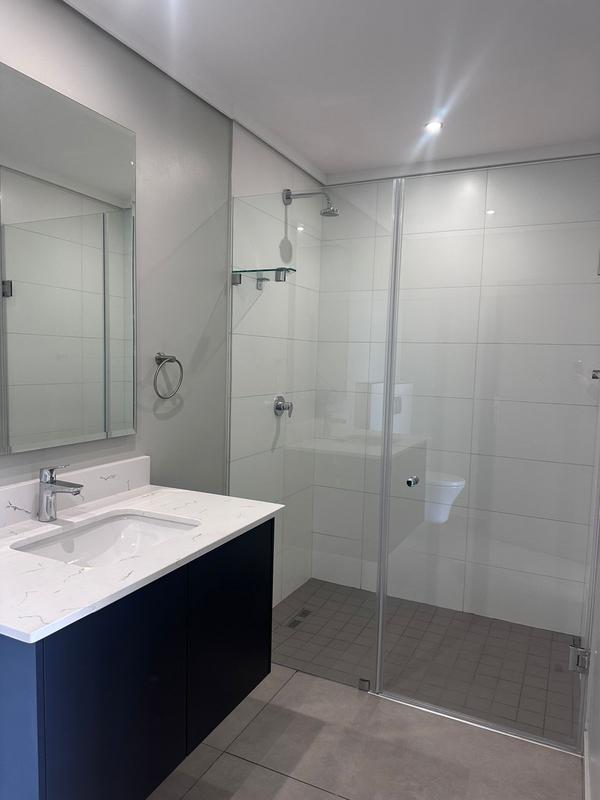 To Let 3 Bedroom Property for Rent in Midfield Estate Gauteng