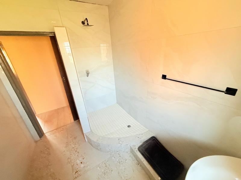 2 Bedroom Property for Sale in Vanderbijlpark Cw 6 Gauteng