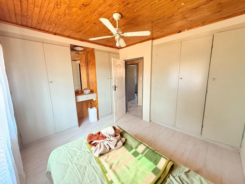 2 Bedroom Property for Sale in Vanderbijlpark Cw 6 Gauteng
