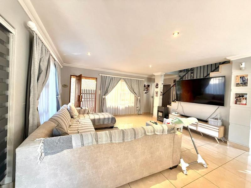 3 Bedroom Property for Sale in New Redruth Gauteng