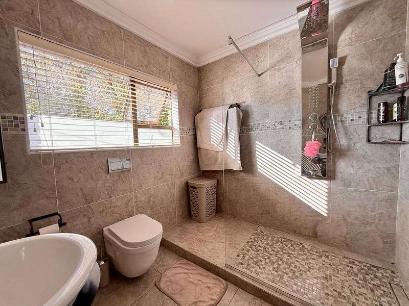 3 Bedroom Property for Sale in New Redruth Gauteng