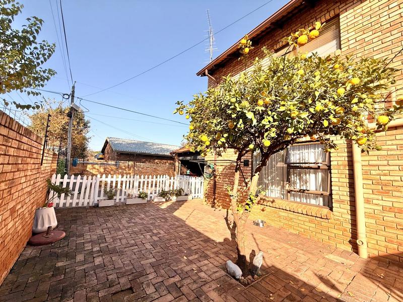 3 Bedroom Property for Sale in New Redruth Gauteng