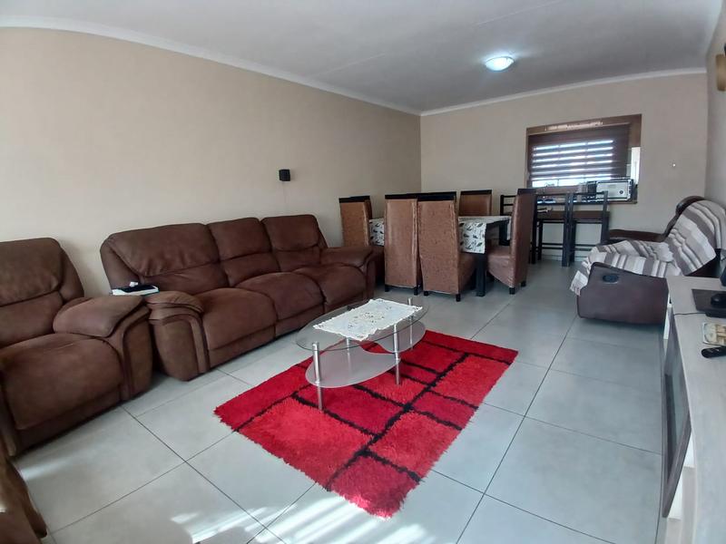 3 Bedroom Property for Sale in New Redruth Gauteng