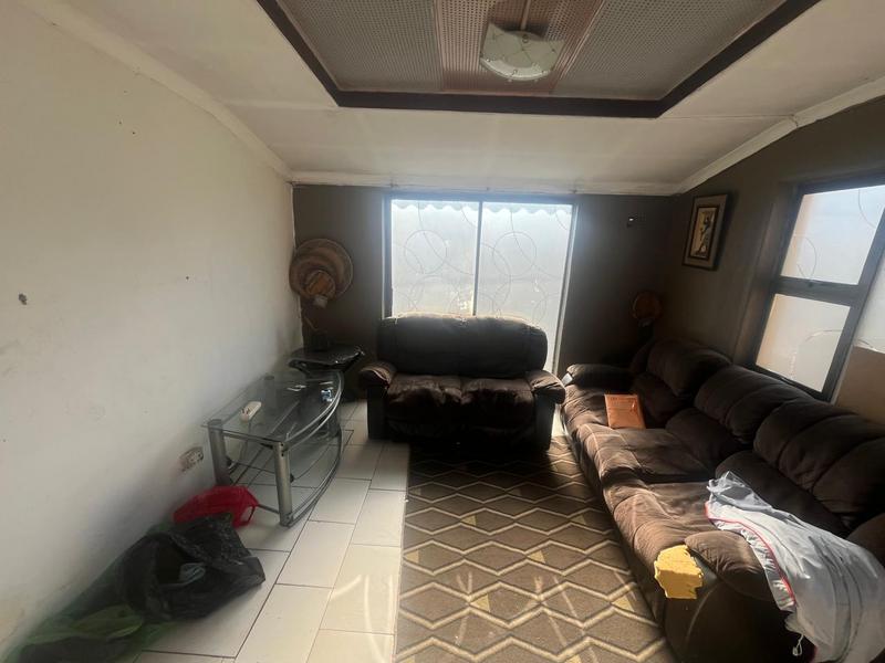 2 Bedroom Property for Sale in Meadowlands Zone 3 Gauteng