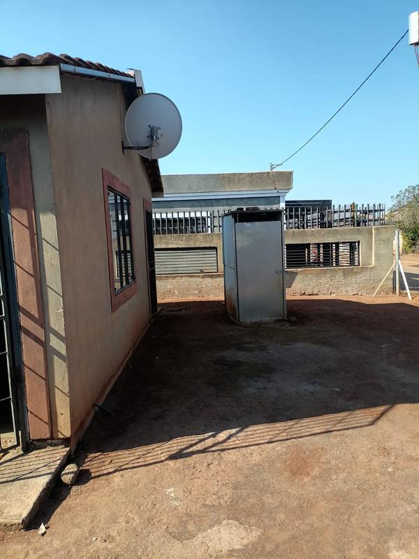 2 Bedroom Property for Sale in Soshanguve South Gauteng