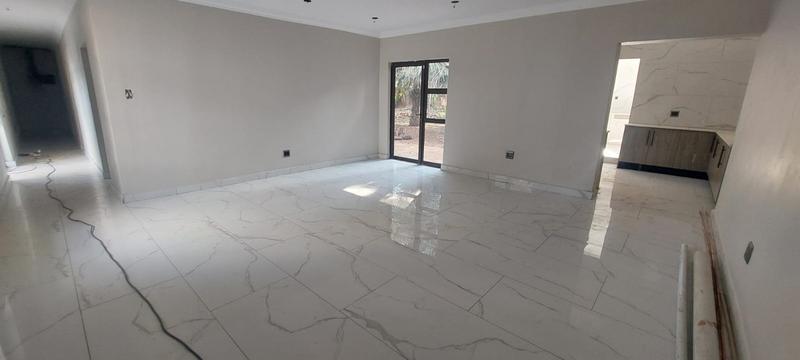 To Let 3 Bedroom Property for Rent in Die Wilgers Gauteng