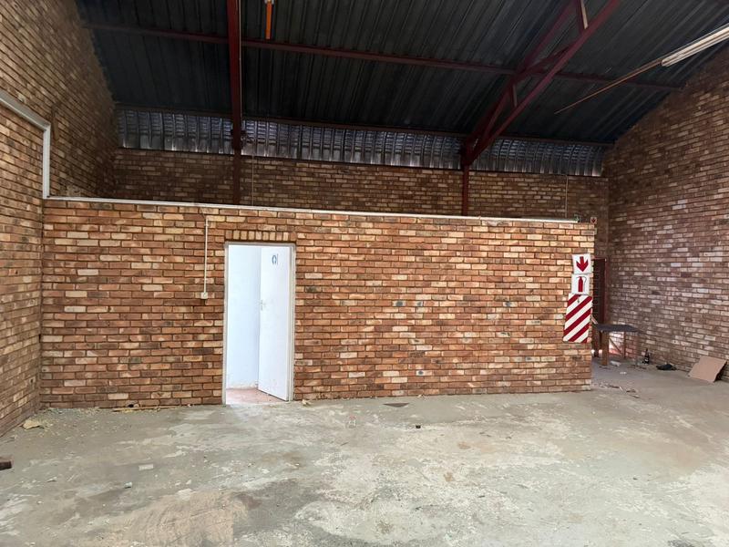To Let Commercial Property for Rent in Sunderland Ridge Gauteng