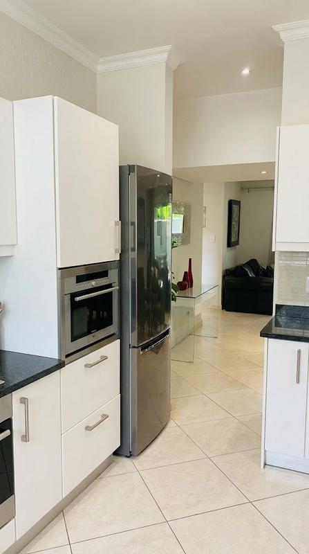 2 Bedroom Property for Sale in Morningside Gauteng