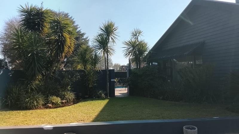 4 Bedroom Property for Sale in Greenhills Gauteng