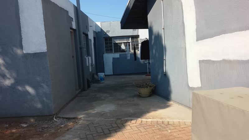 4 Bedroom Property for Sale in Greenhills Gauteng