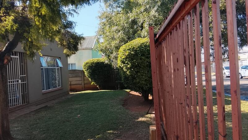3 Bedroom Property for Sale in Randgate Gauteng