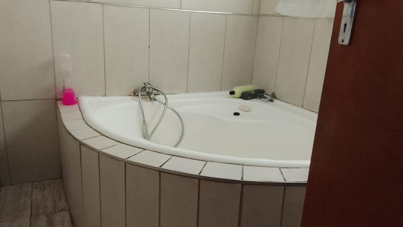 3 Bedroom Property for Sale in Randgate Gauteng