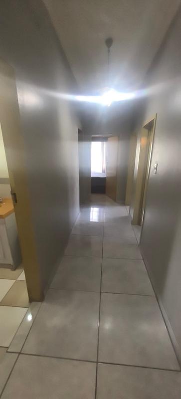 3 Bedroom Property for Sale in Roodepoort North Gauteng