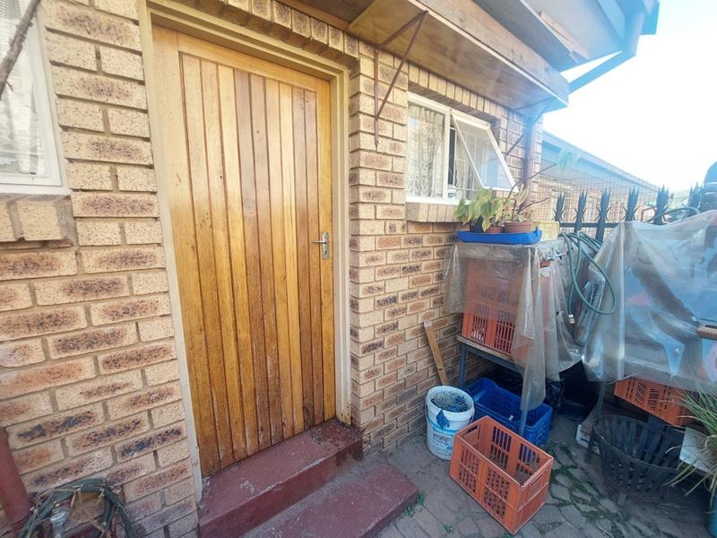 2 Bedroom Property for Sale in Randpoort Gauteng