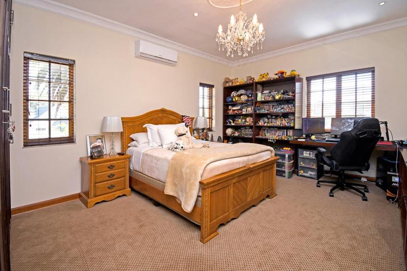 4 Bedroom Property for Sale in Lambton Gauteng